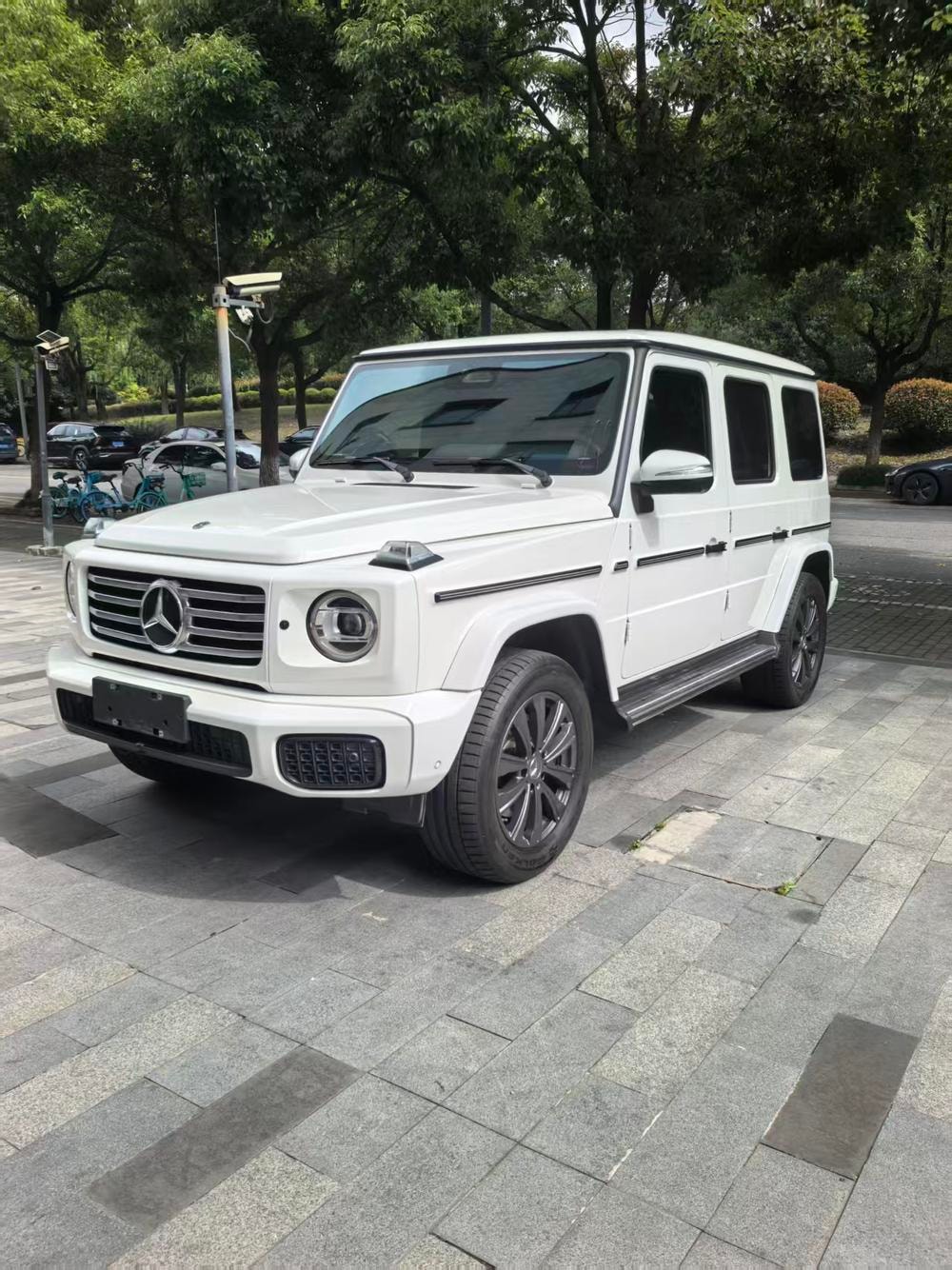 Mercedes-Benz G-Class 2025 — фото автомобиля
