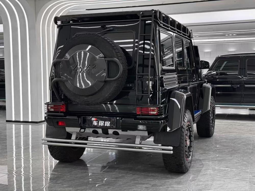 Mercedes-Benz G-Class 2016 — фото автомобиля