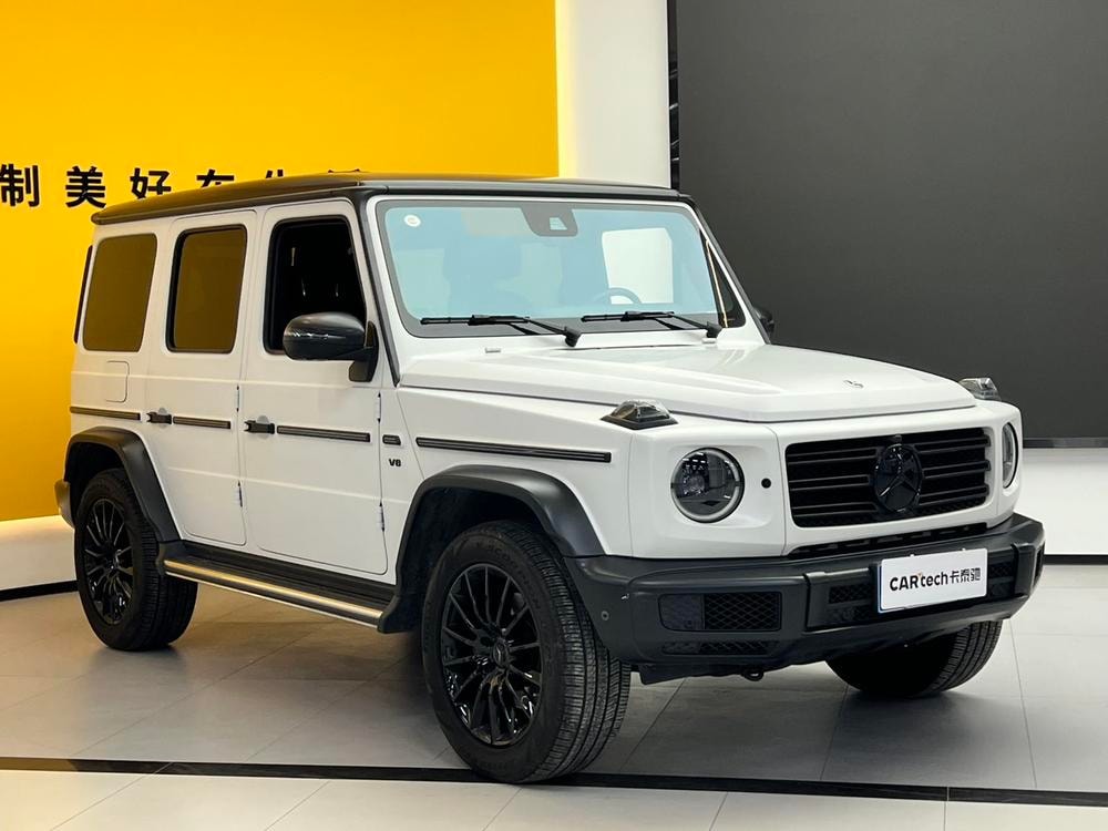 Mercedes-Benz G-Class 2022 — фото автомобиля