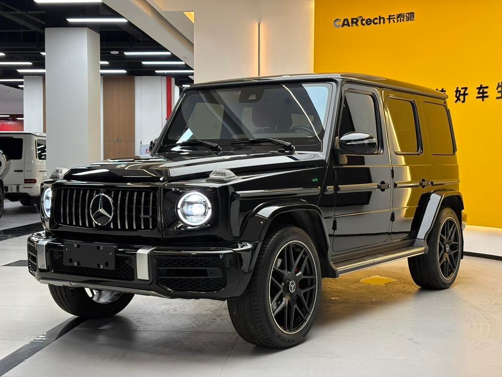 Mercedes-Benz G-Class 2020 — фото автомобиля