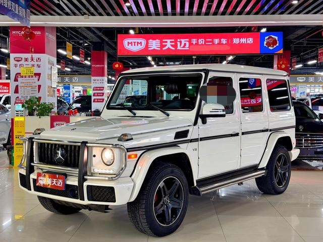 Mercedes-Benz G-Class 2017 — фото автомобиля