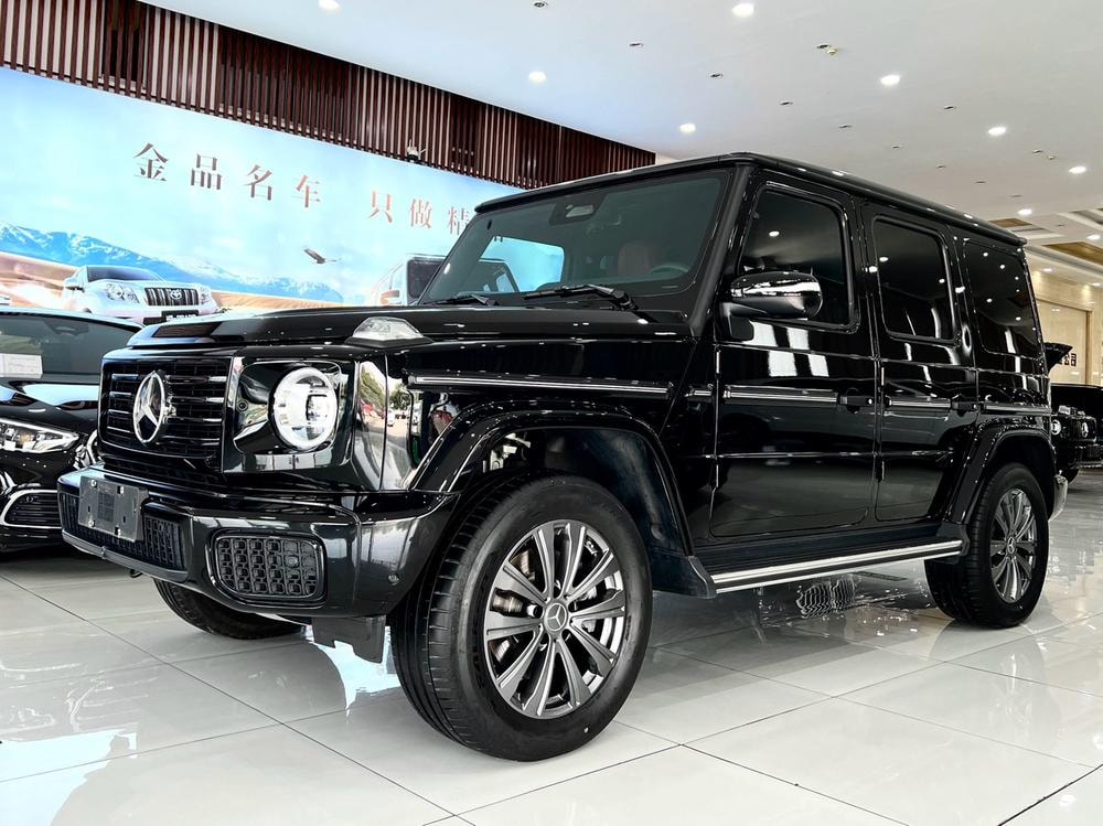 Mercedes-Benz G-Class 2025 — фото автомобиля