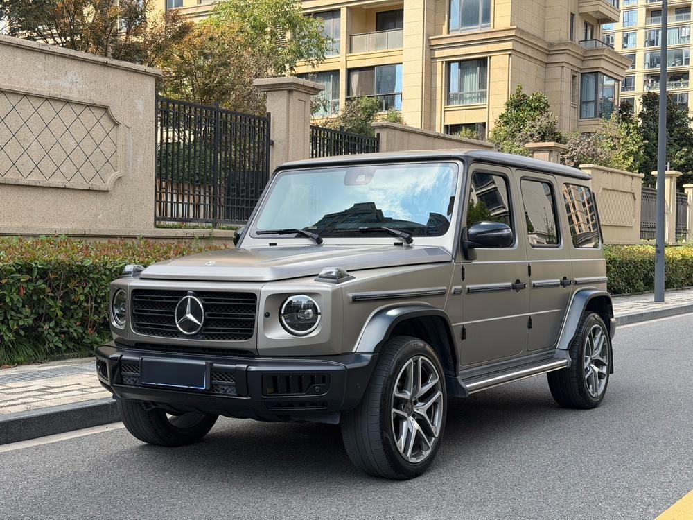 Mercedes-Benz G-Class 2022 — фото автомобиля 1