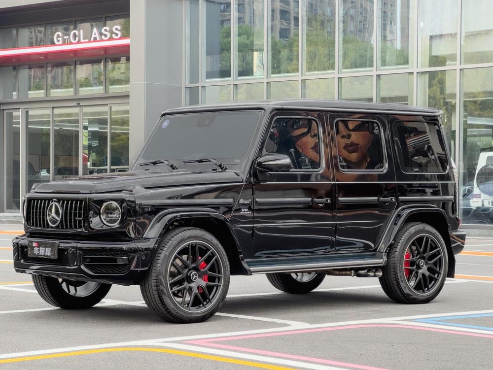 Mercedes-Benz G-Class 2024 — фото автомобиля 1