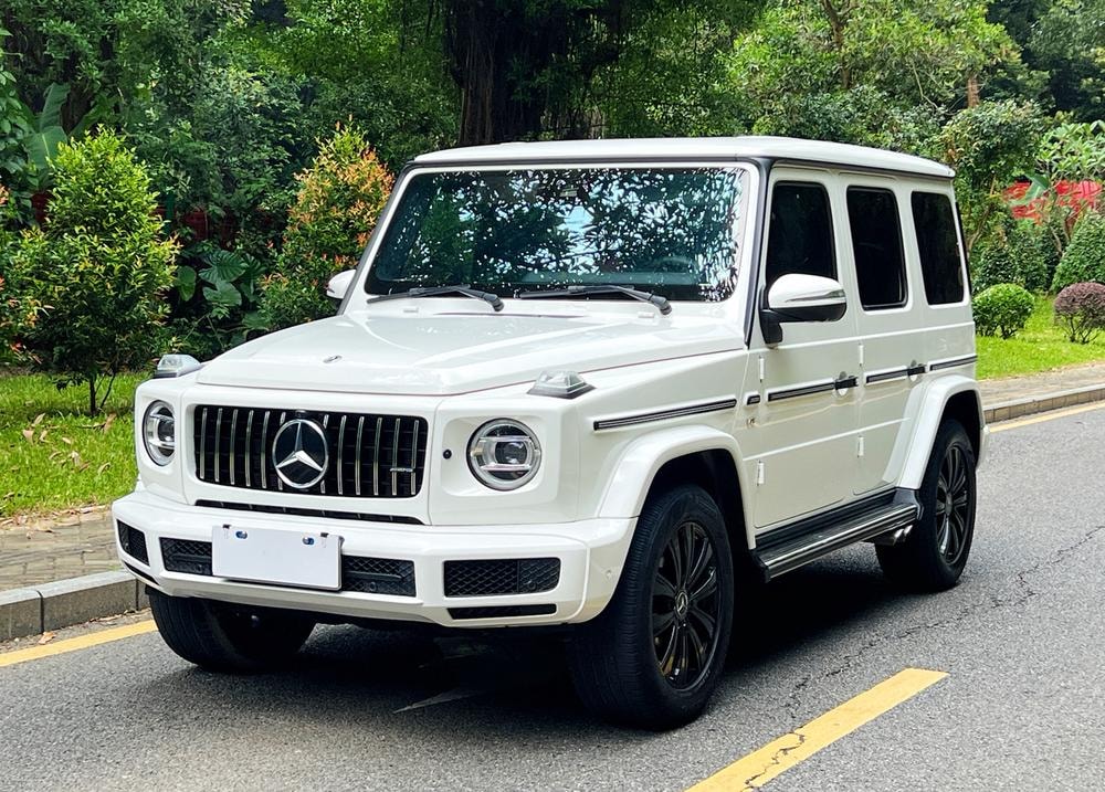 Mercedes-Benz G-Class 2022 — фото автомобиля