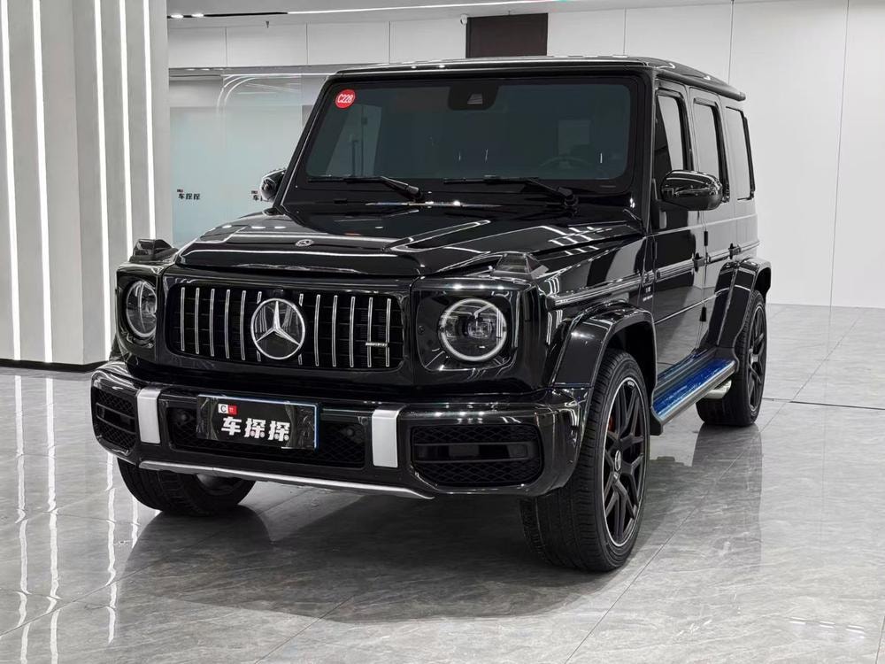 Mercedes-Benz G-Class 2022 — фото автомобиля