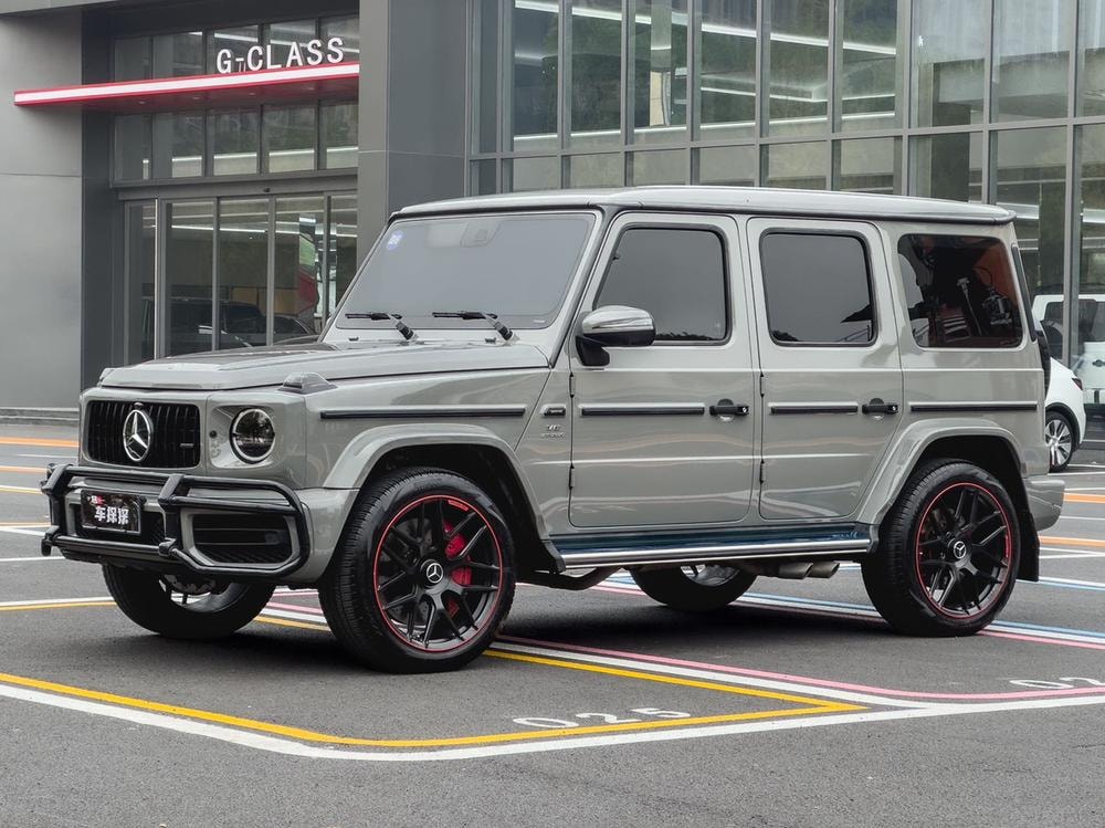 Mercedes-Benz G-Class 2022 — фото автомобиля