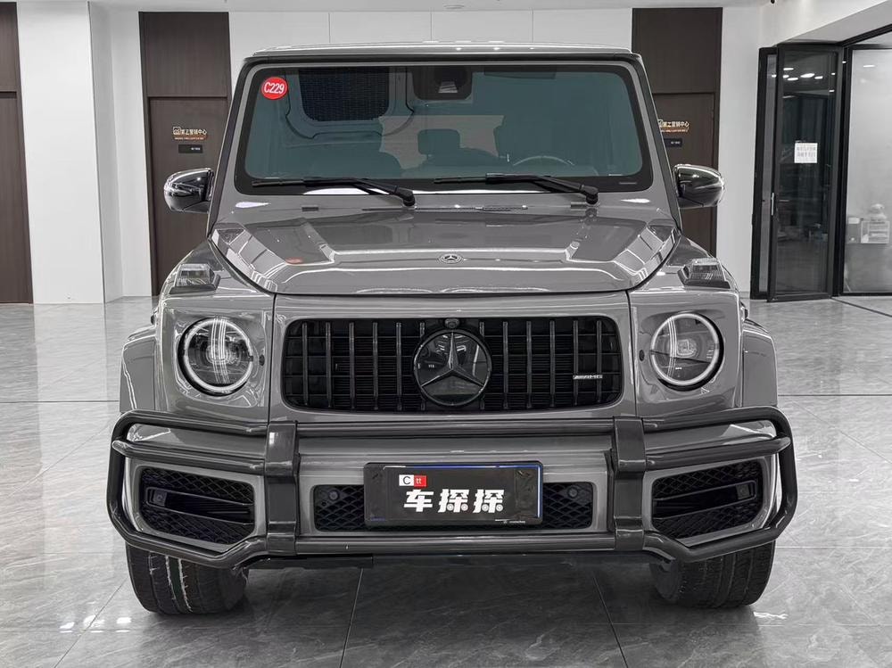 Mercedes-Benz G-Class 2020 — фото автомобиля