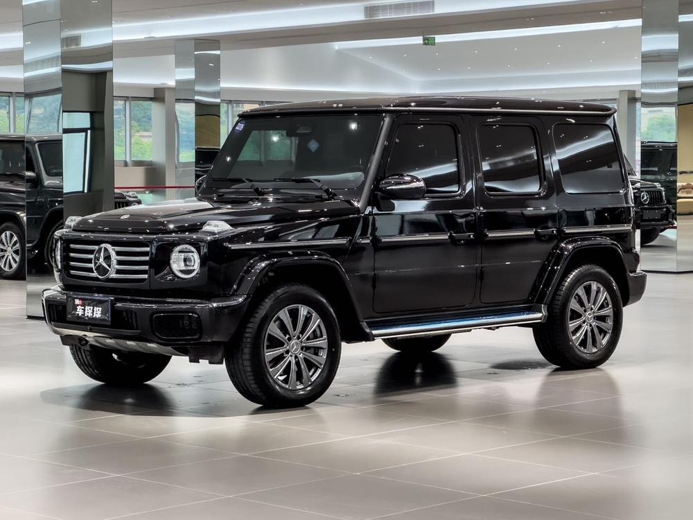 Mercedes-Benz G-Class 2025 — фото автомобиля 1
