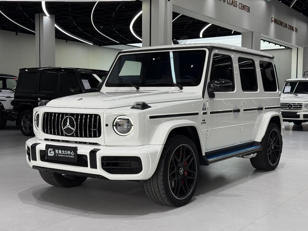 Mercedes-Benz G-Class 2024 — фото автомобиля 1