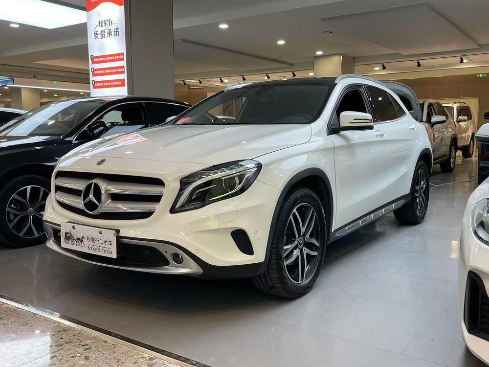 Mercedes-Benz GLA 2017 — фото автомобиля 1