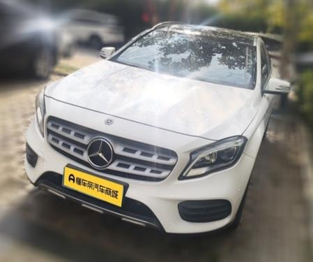 Mercedes-Benz GLA 2019 — фото автомобиля