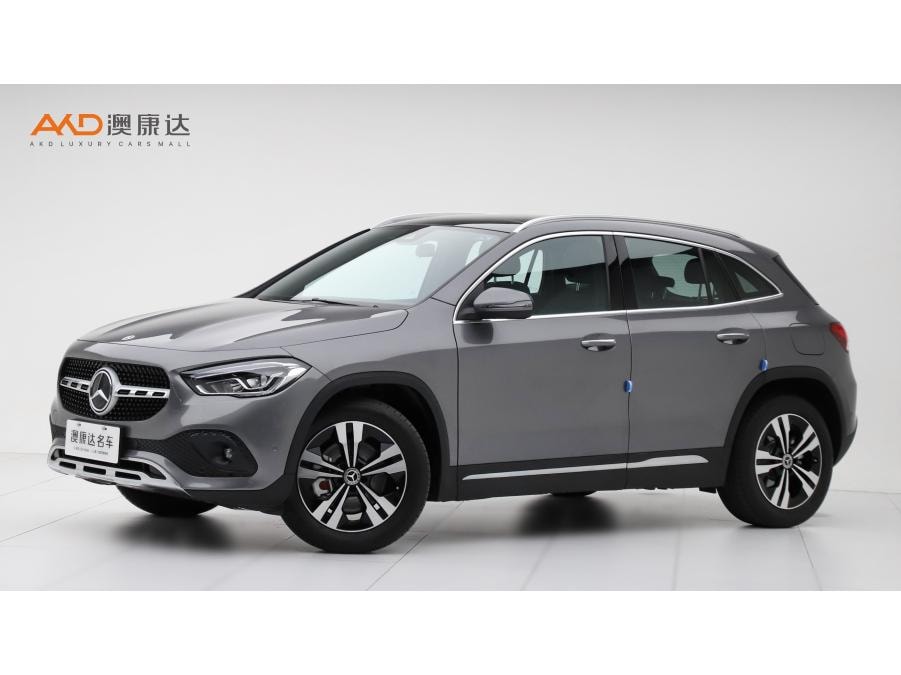 Mercedes-Benz GLA 2023 — фото автомобиля