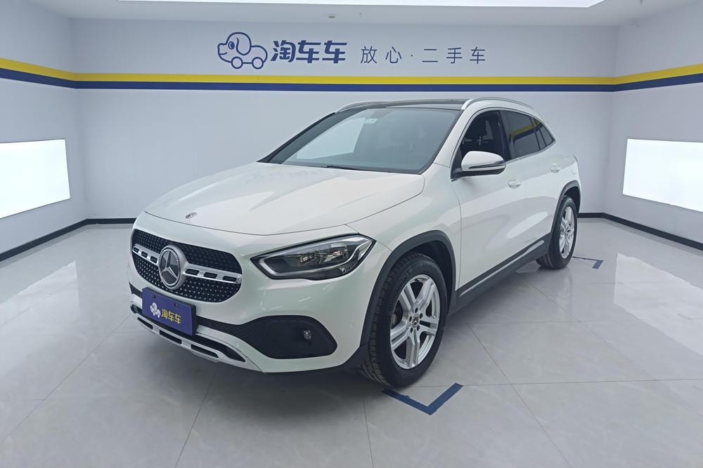 Mercedes-Benz GLA 2020 — фото автомобиля