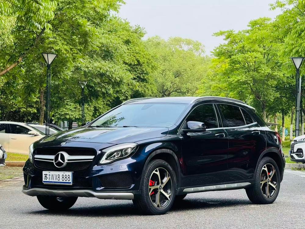 Mercedes-Benz GLA 2017 — фото автомобиля