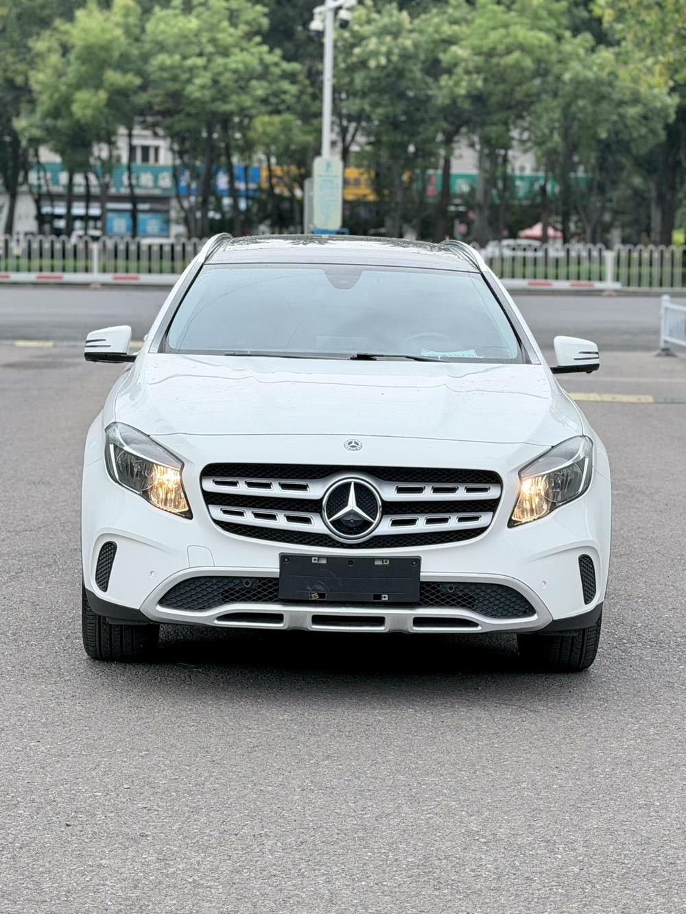 Mercedes-Benz GLA 2018 — фото автомобиля 1