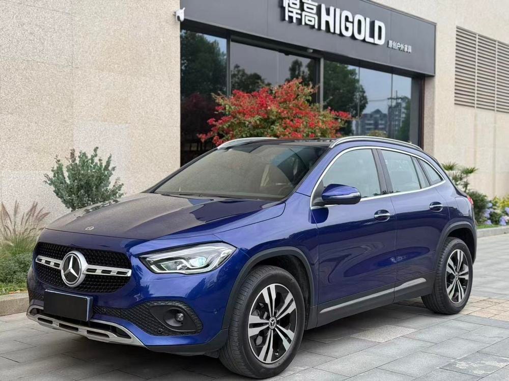 Mercedes-Benz GLA 2020 — фото автомобиля
