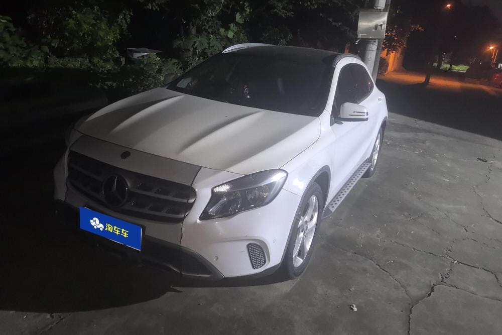 Mercedes-Benz GLA 2019 — фото автомобиля