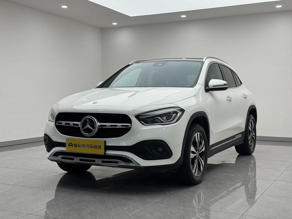 Mercedes-Benz GLA 2022 — фото автомобиля 1
