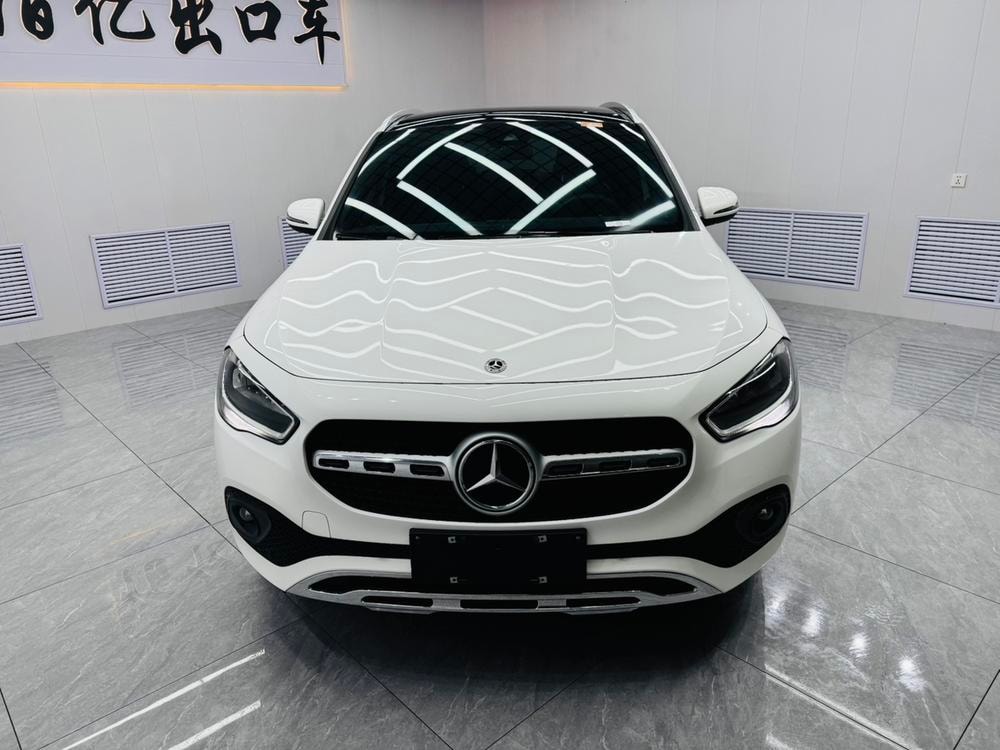 Mercedes-Benz GLA 2022 — фото автомобиля