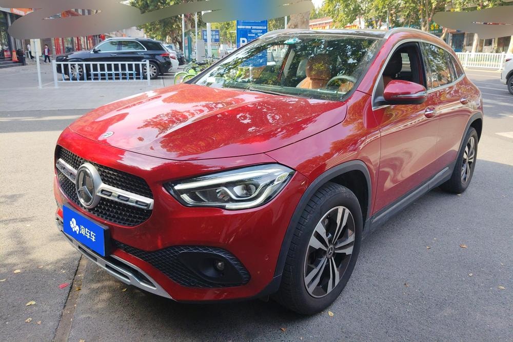 Mercedes-Benz GLA 2020 — фото автомобиля