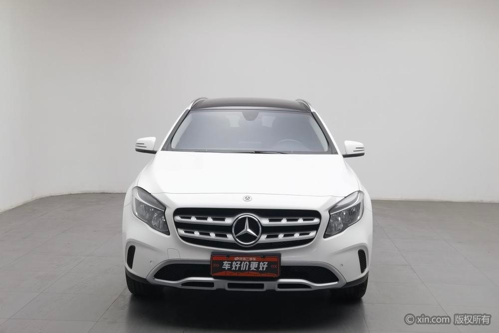 Mercedes-Benz GLA 2017 — фото автомобиля