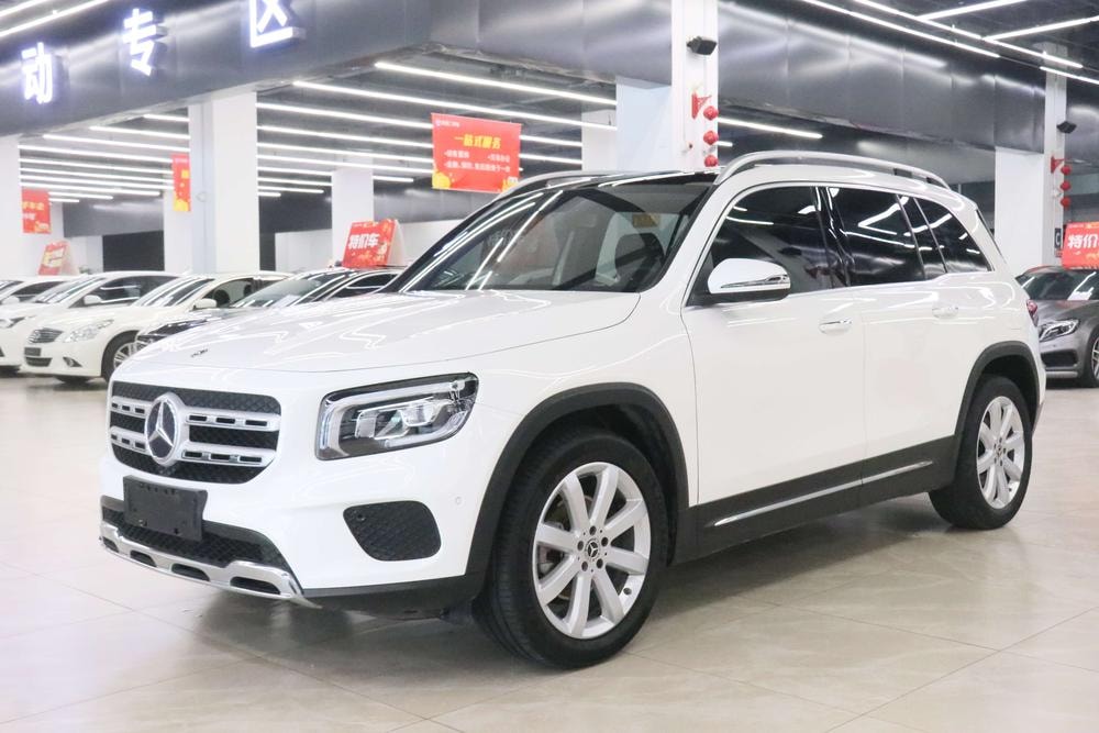 Mercedes-Benz GLB 2020 — фото автомобиля 1