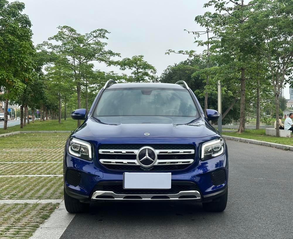 Mercedes-Benz GLB 2020 — фото автомобиля