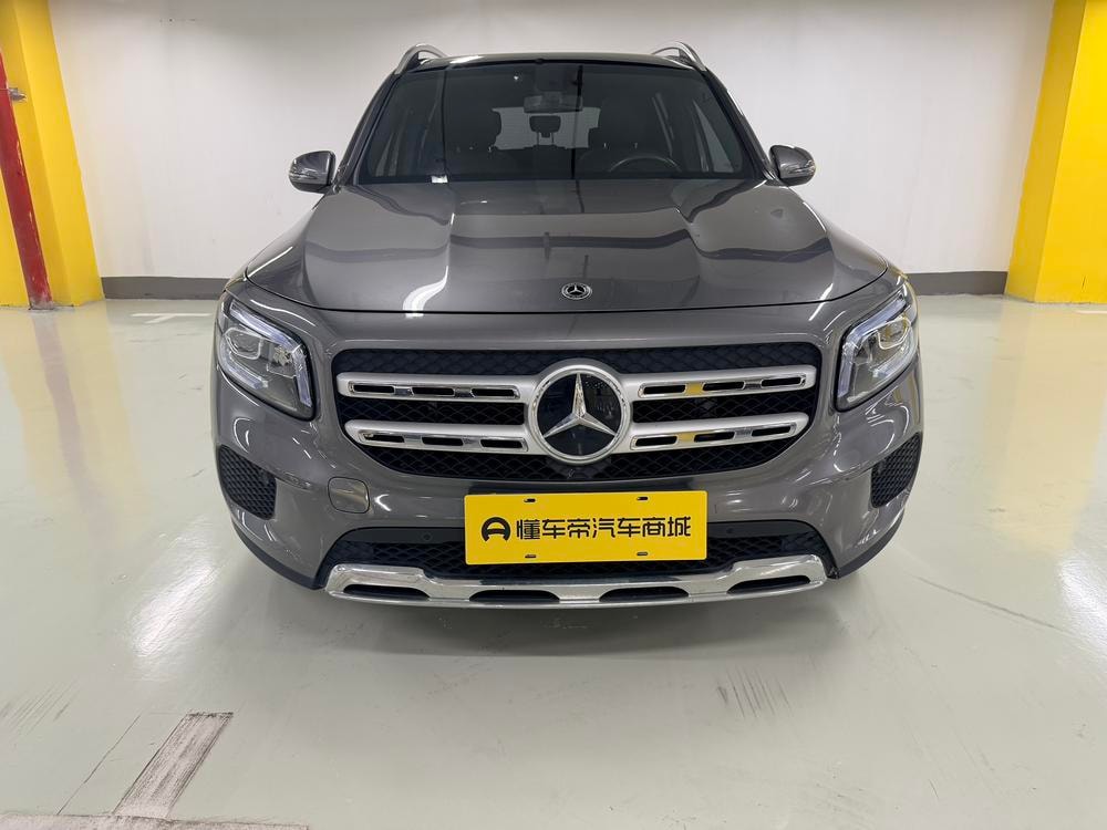Mercedes-Benz GLB 2021 — фото автомобиля