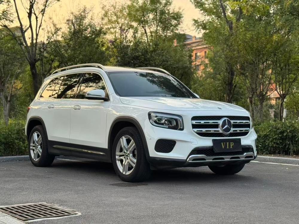 Mercedes-Benz GLB 2020 — фото автомобиля 1