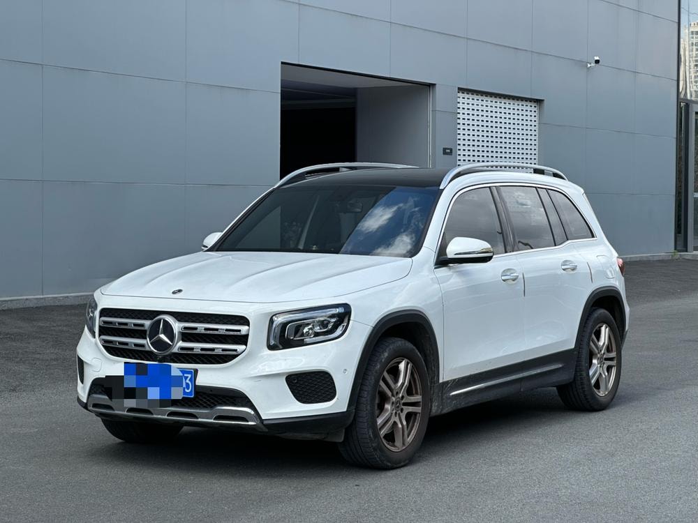 Mercedes-Benz GLB 2021 — фото автомобиля