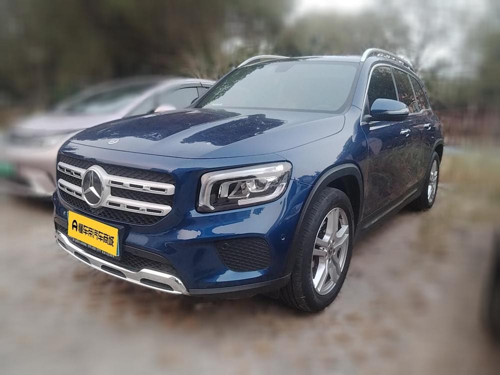 Mercedes-Benz GLB 2021 — фото автомобиля 1