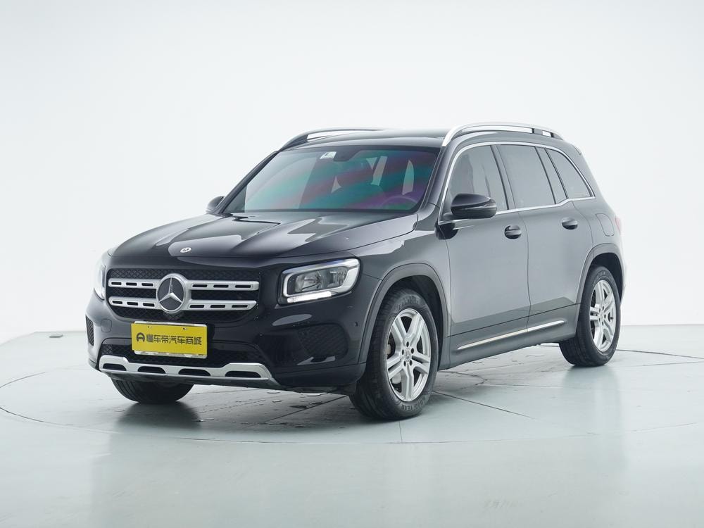 Mercedes-Benz GLB 2021 — фото автомобиля 1