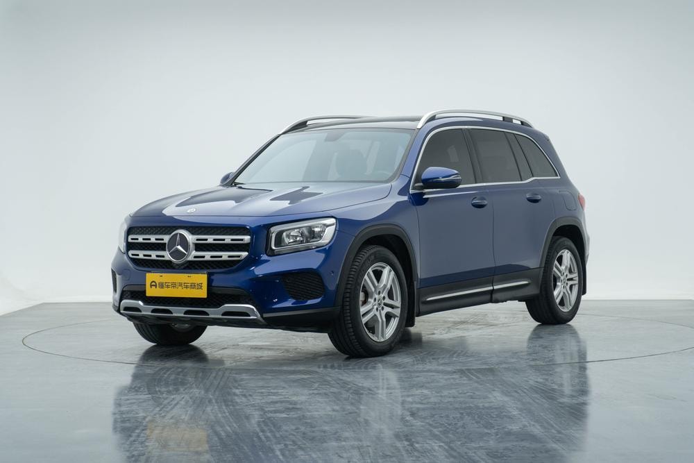 Mercedes-Benz GLB 2021 — фото автомобиля