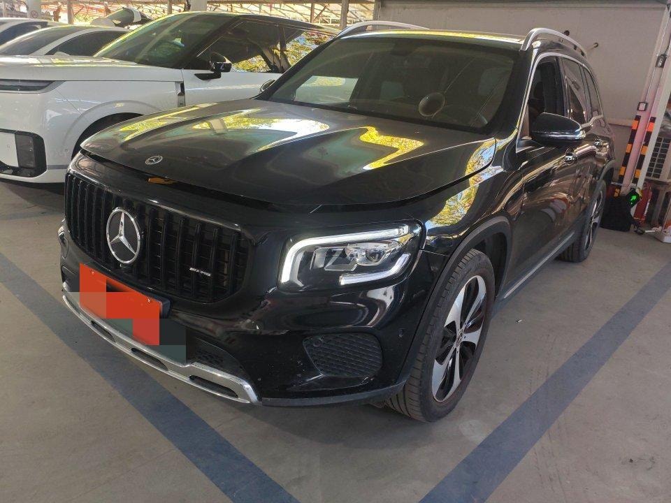 Mercedes-Benz GLB 2021 — фото автомобиля 1