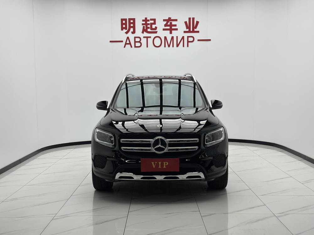 Mercedes-Benz GLB 2021 — фото автомобиля