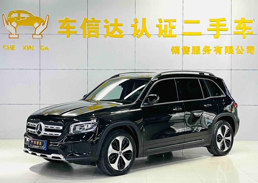 Mercedes-Benz GLB 2023 — фото автомобиля