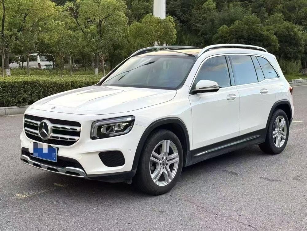 Mercedes-Benz GLB 2020 — фото автомобиля