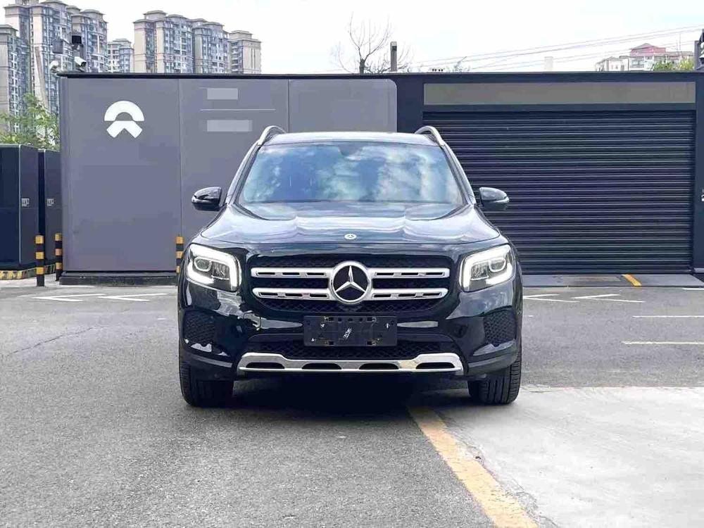 Mercedes-Benz GLB 2021 — фото автомобиля