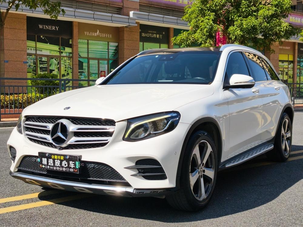 Mercedes-Benz GLC 2017 — фото автомобиля