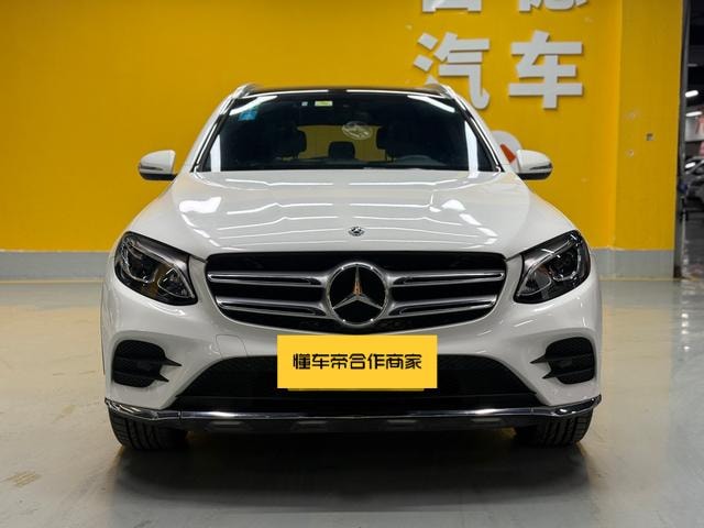 Mercedes-Benz GLC 2019 — фото автомобиля 1