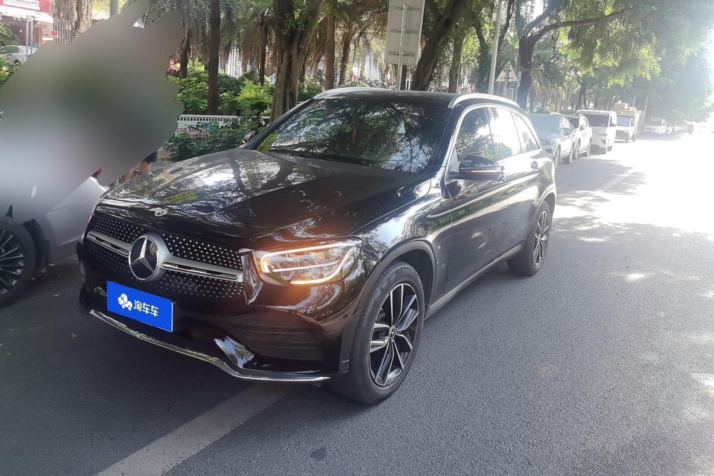 Mercedes-Benz GLC 2022 — фото автомобиля
