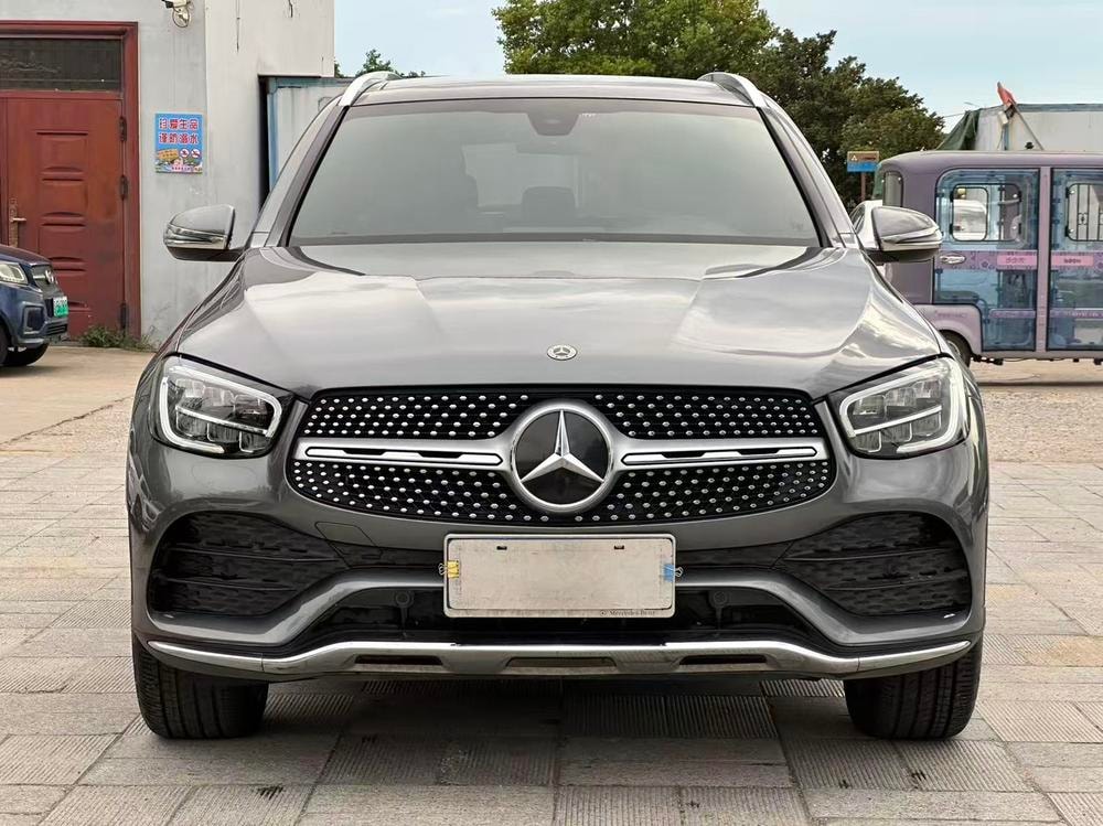 Mercedes-Benz GLC 2021 — фото автомобиля