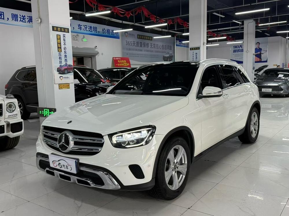 Mercedes-Benz GLC 2020 — фото автомобиля