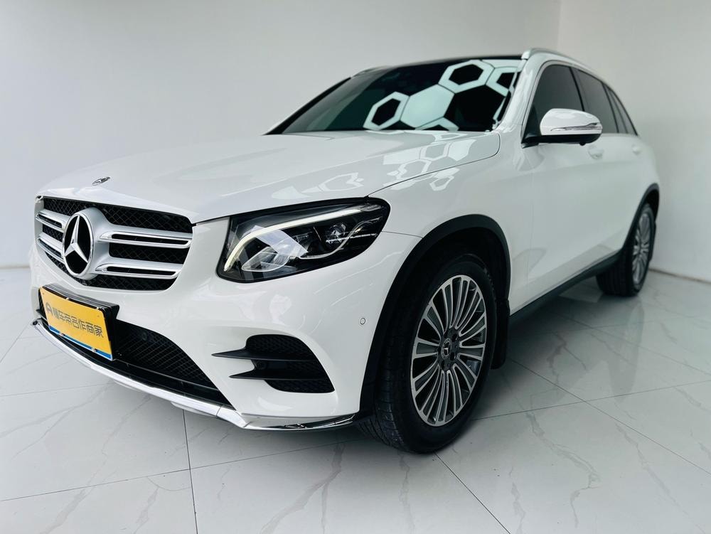 Mercedes-Benz GLC 2017 — фото автомобиля 1