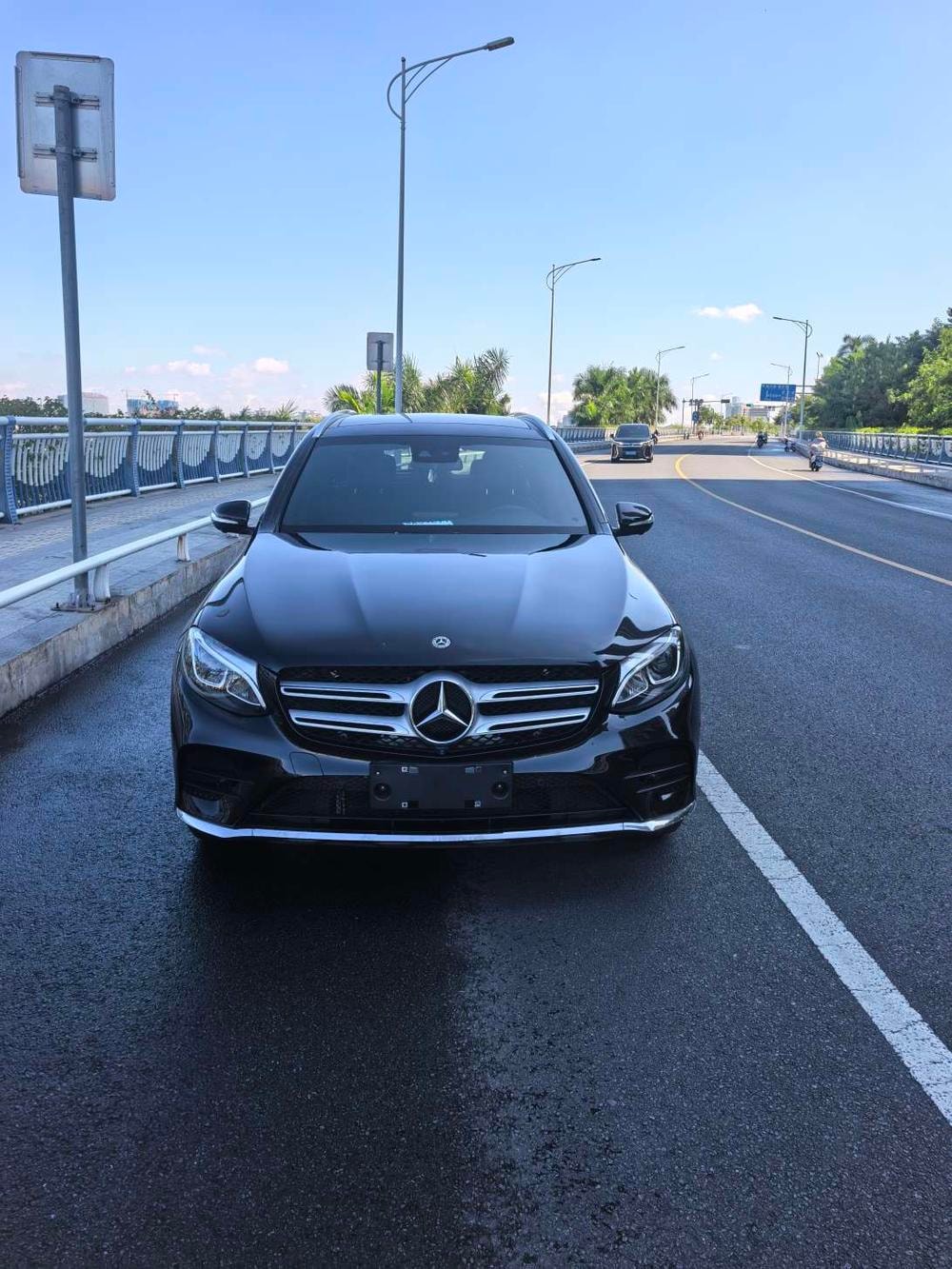 Mercedes-Benz GLC 2017 — фото автомобиля 1