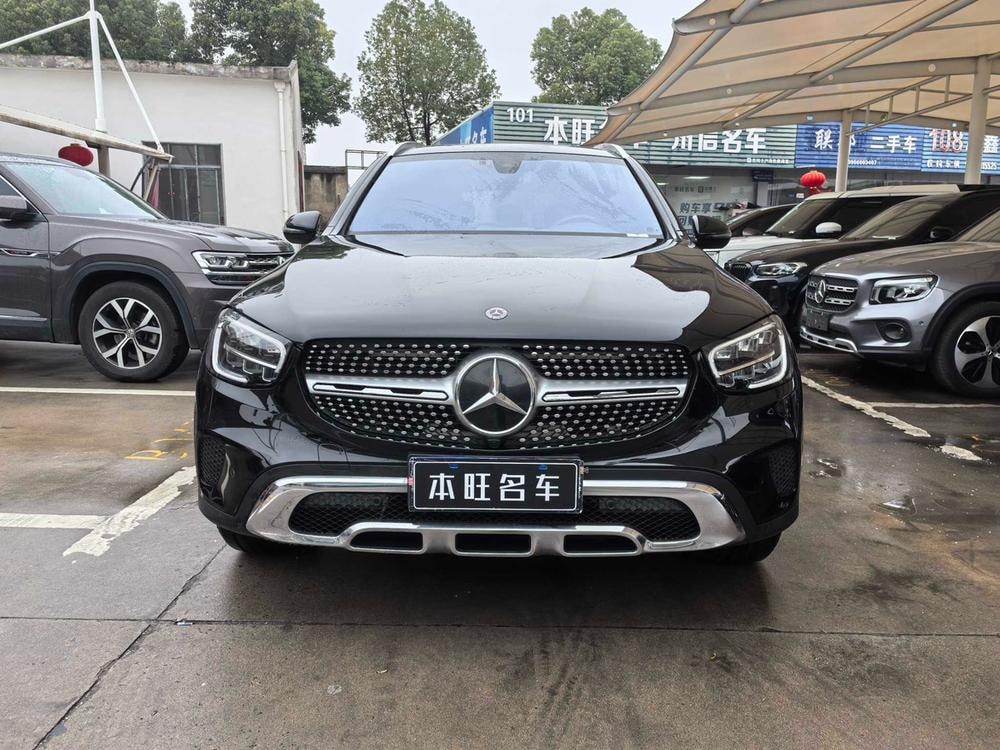 Mercedes-Benz GLC 2022 — фото автомобиля