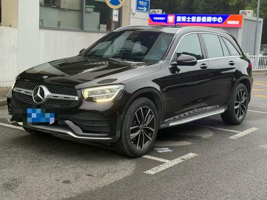 Mercedes-Benz GLC 2021 — фото автомобиля 1
