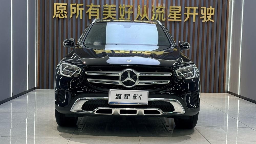Mercedes-Benz GLC 2022 — фото автомобиля