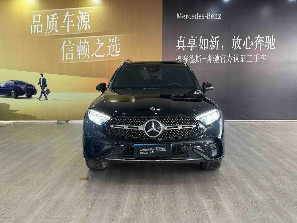 Mercedes-Benz GLC 2026 — фото автомобиля